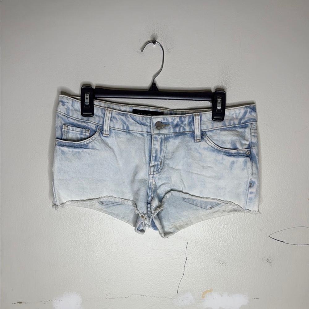 Nara Low Rise Short Short Light Blue Jean Shorts for Women Size 6
